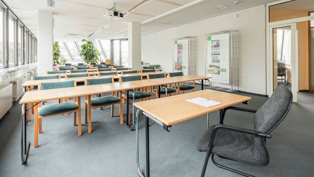 Ett tomt klassrum